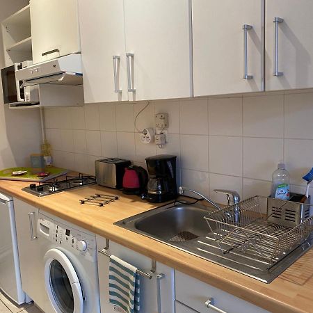 Apartament Le Balcon De Jules - Charmant Pied-A-Terre - Parking Possible Pour Vehicule De Moins De 4,40 M De Long Lyon Zewnętrze zdjęcie
